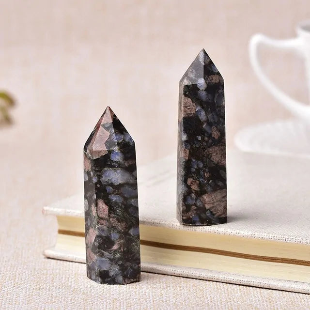 30 Natural Crystal Stone Towers