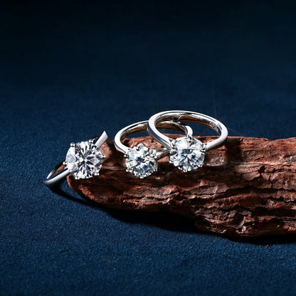 Luxury Moissanite Ring