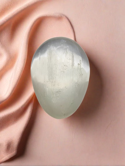 selenite egg